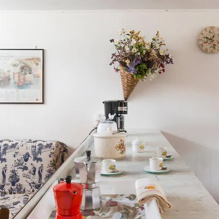 Del Monte Di Cocco Villa *