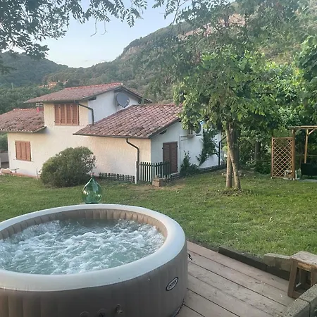 Del Monte Di Cocco Βίλα